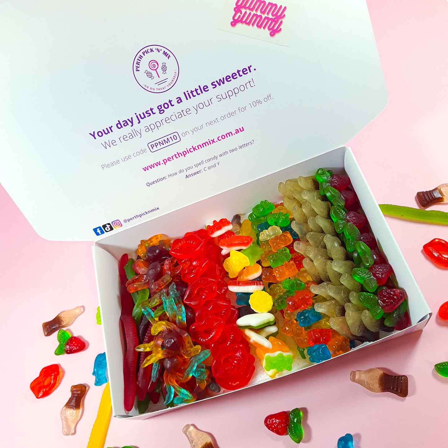 New Zealand Customers Pick your own: Pick N Mix Box