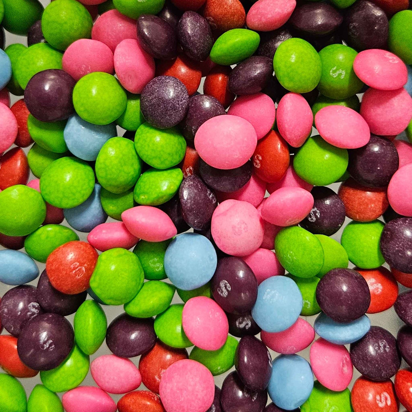 UK Wild Berry Skittles 1Kg