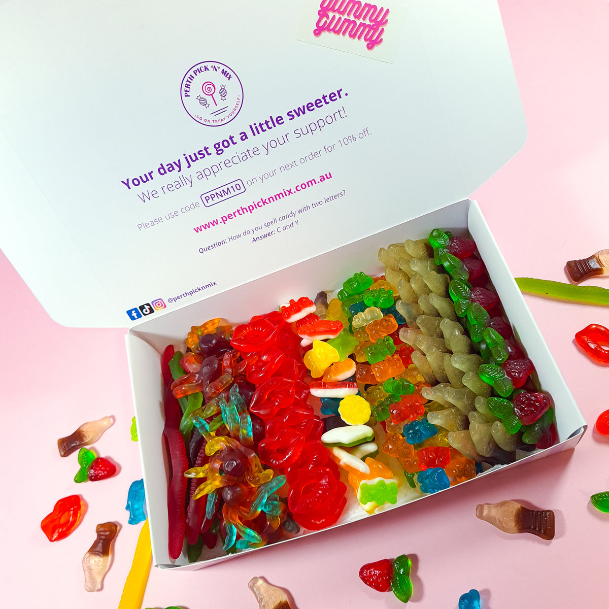 USA & Canada Customers Pick your own: Pick N Mix Box